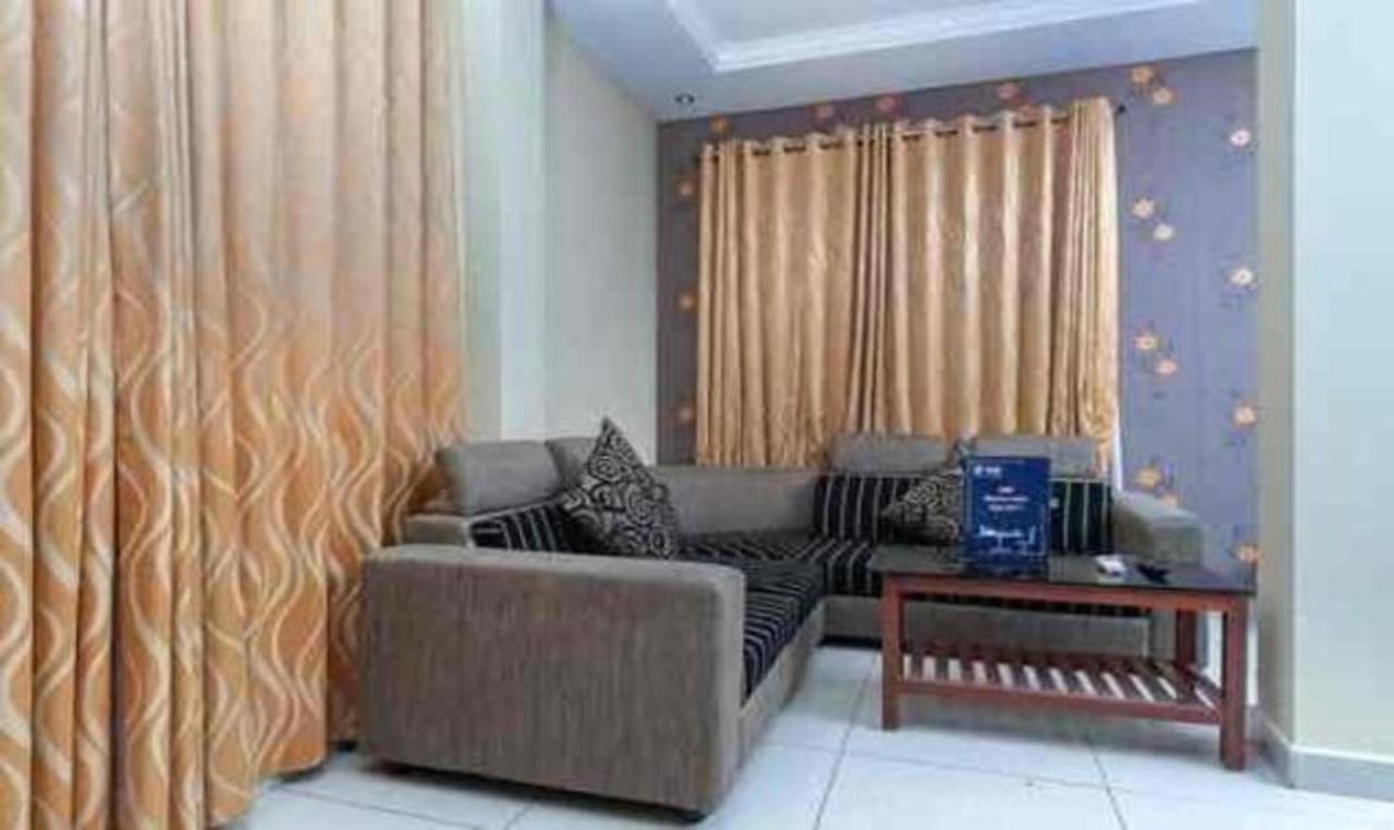 Fabhotel Smack Residency Ченнаи Экстерьер фото